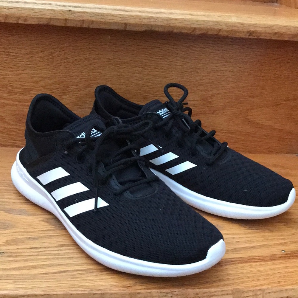 Adidas women size 7.5 worn once. Like new